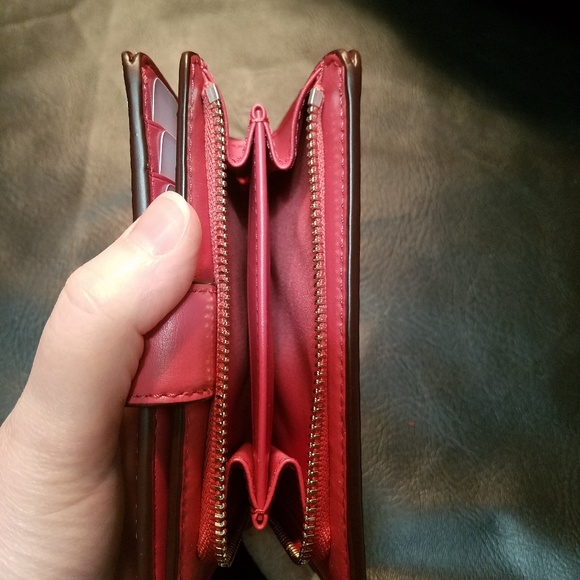 Coach womens wallet - Picture 2 of 3